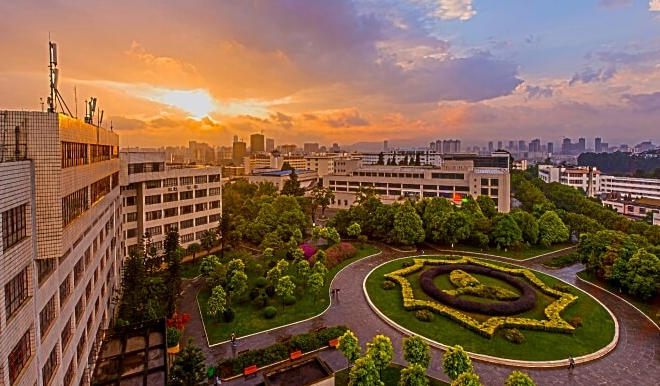 西南林业大学