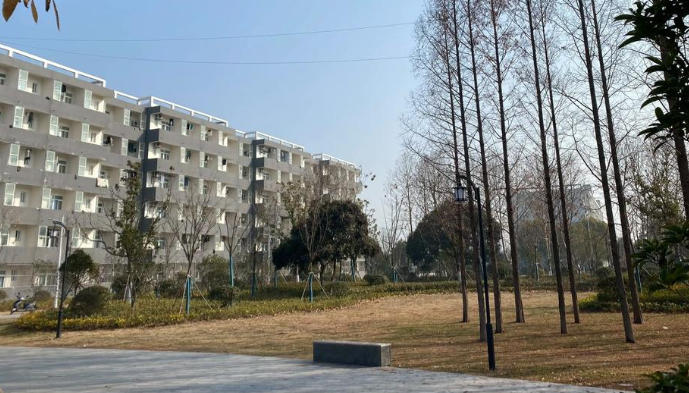 蚌埠经济技术职业学院