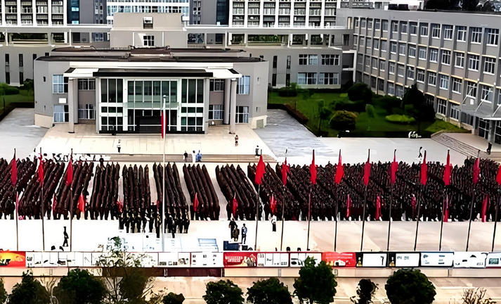 昆明文理学院