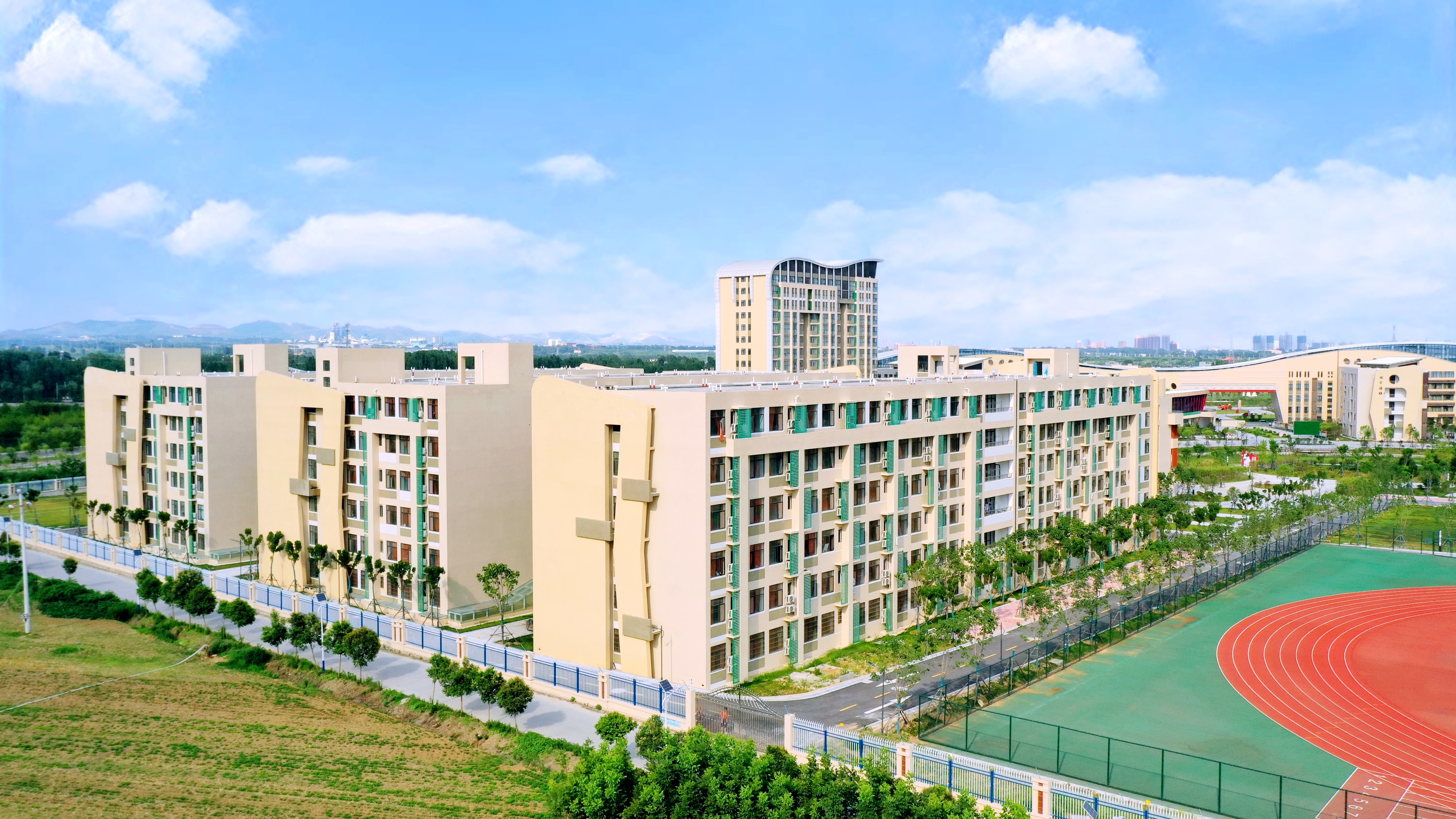 南阳工艺美术职业学院