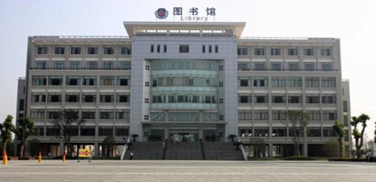 湖北警官学院