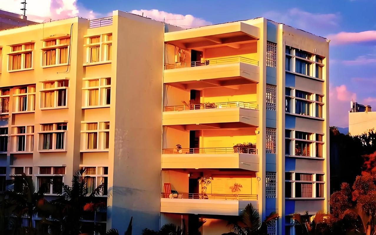 滇西科技师范学院