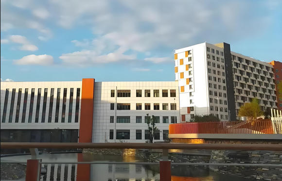 昆明传媒学院