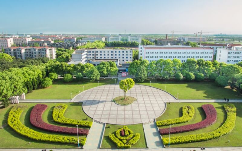 长江大学