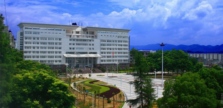 恩施职业技术学院