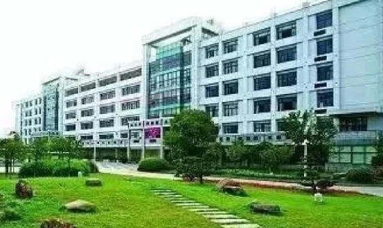 浙江育英职业技术学院