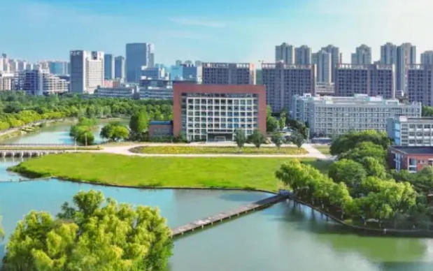 安徽新华学院