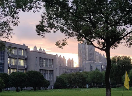 铜陵学院