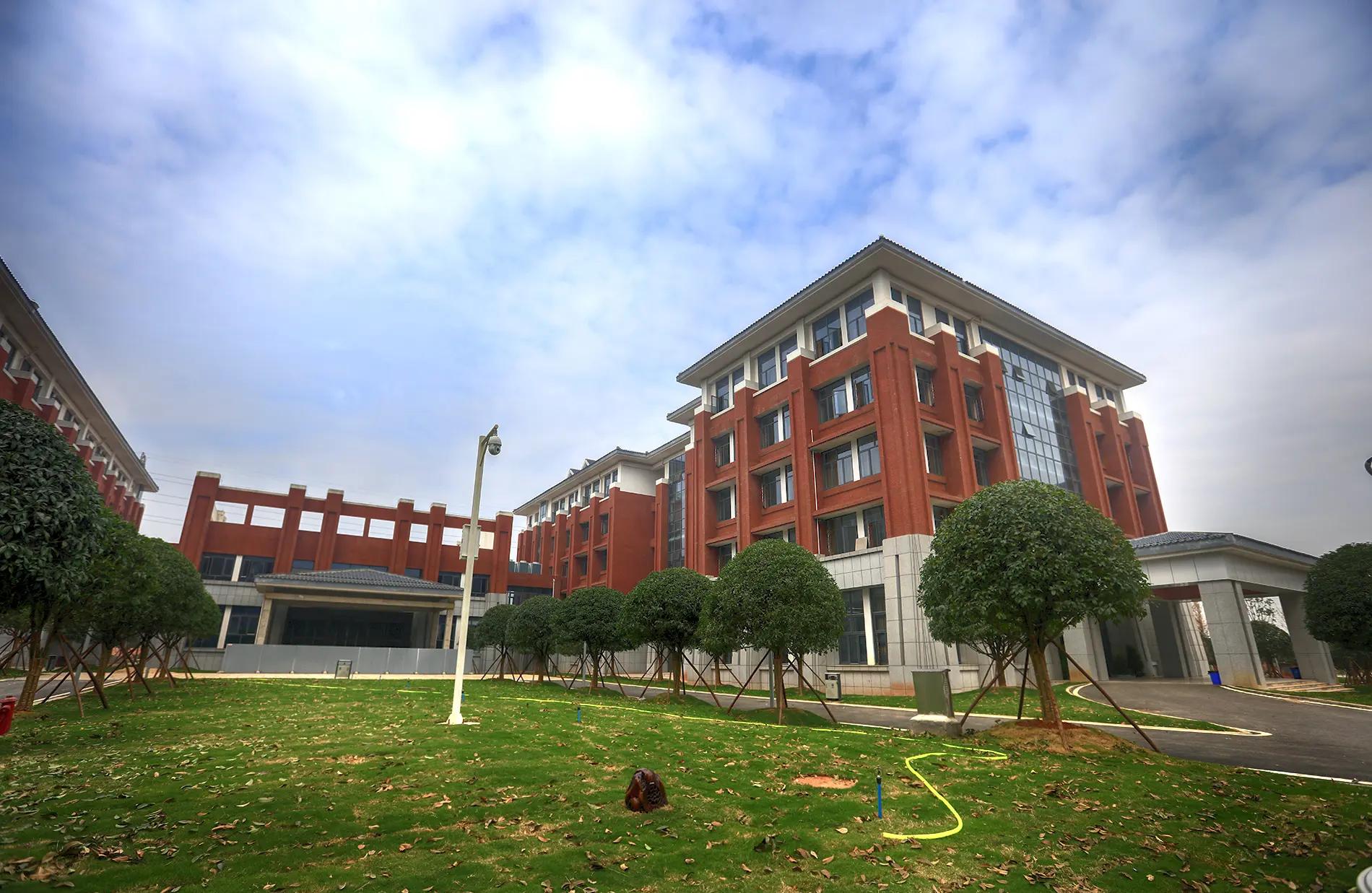 湖南艺术职业学院