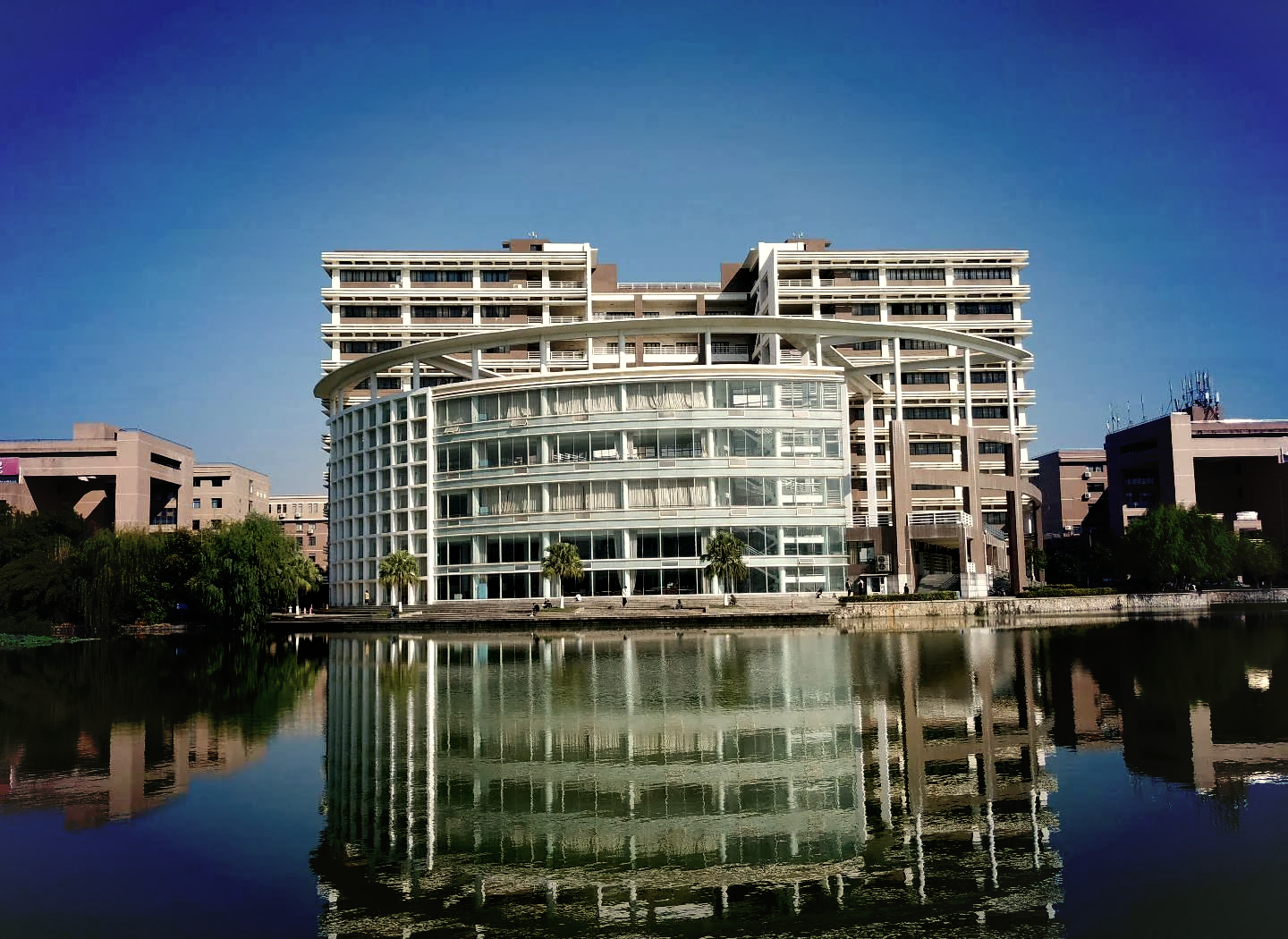 湖南工学院