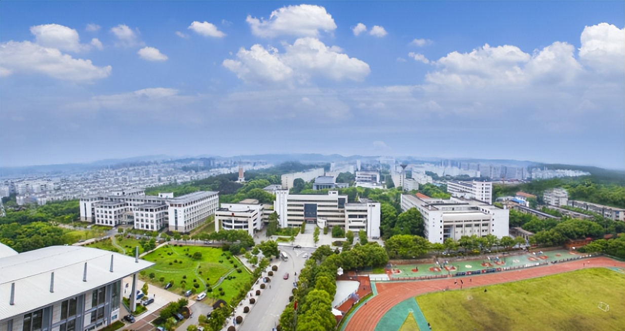 湖北财税职业学院