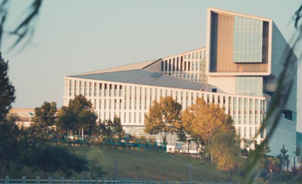 合肥工业大学