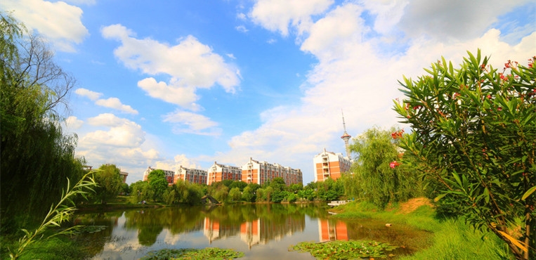 湖南工业大学