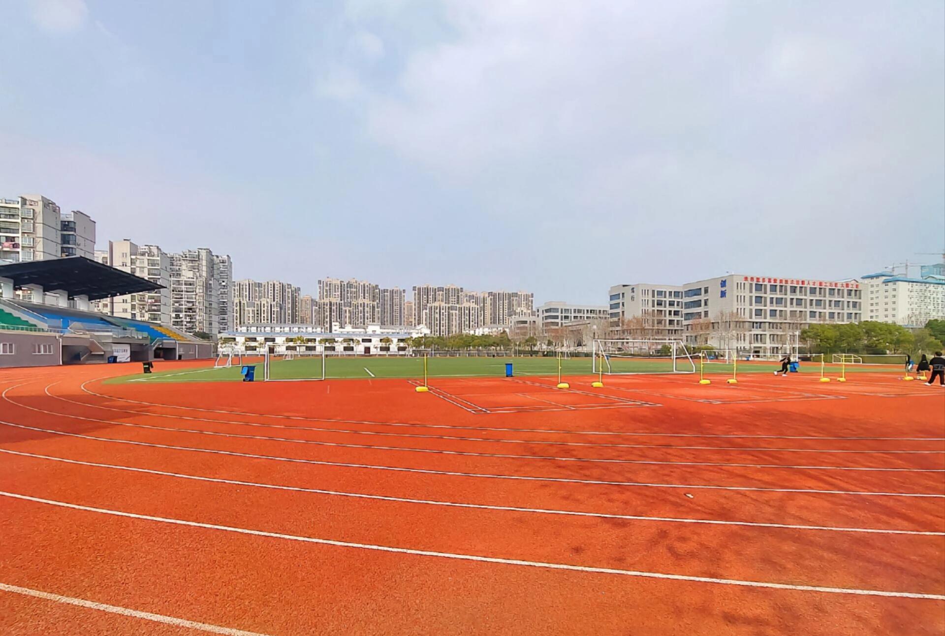 长江工程职业技术学院