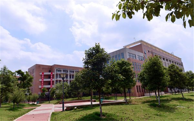 长沙师范学院