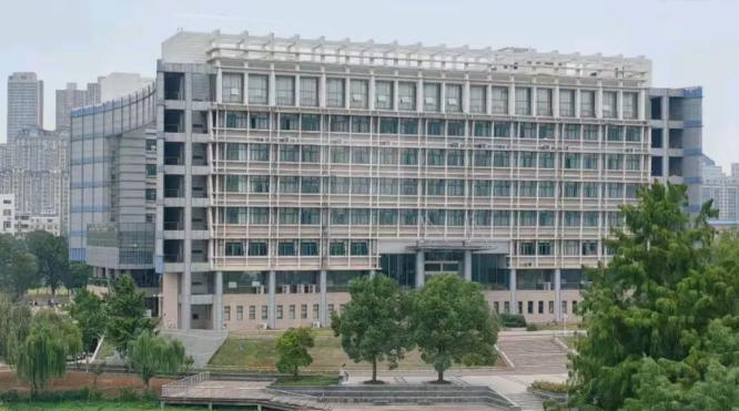 安徽财经大学