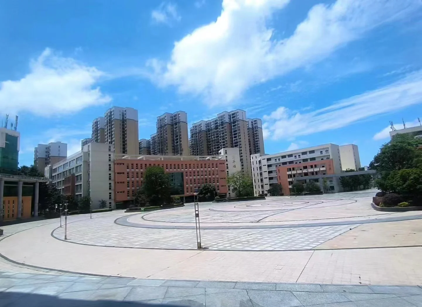 咸宁职业技术学院