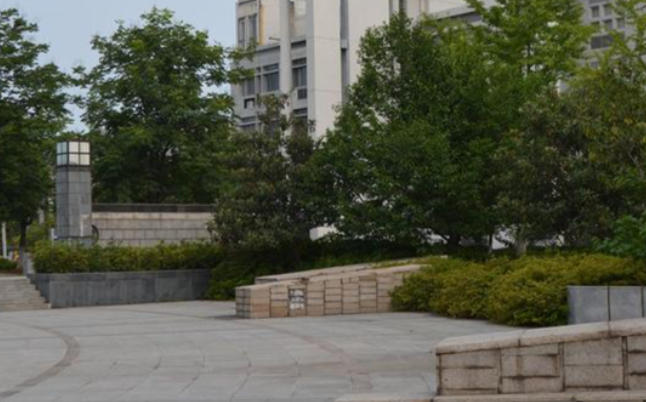 安徽大学