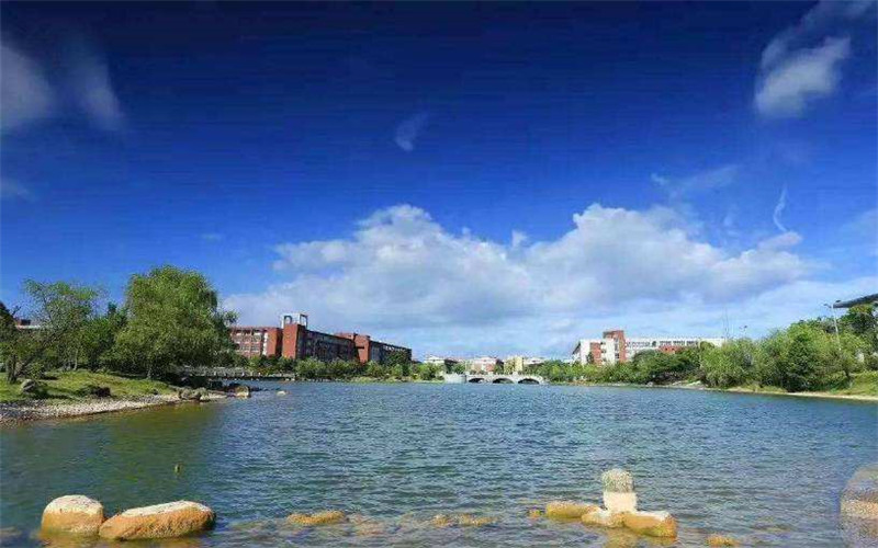 湖南科技大学