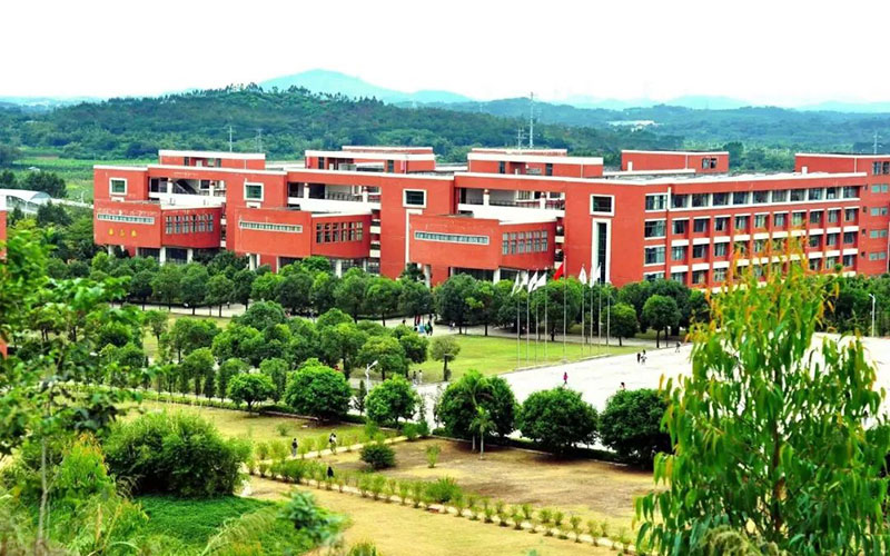 广州华商学院