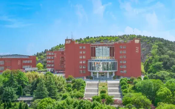 徐州幼儿师范高等专科学校