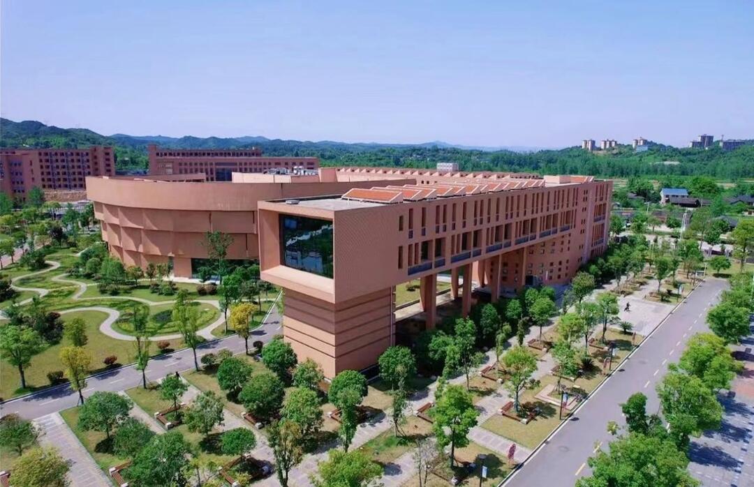 怀化师范高等专科学校