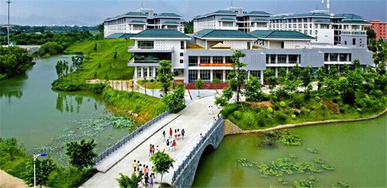 广州华夏职业学院