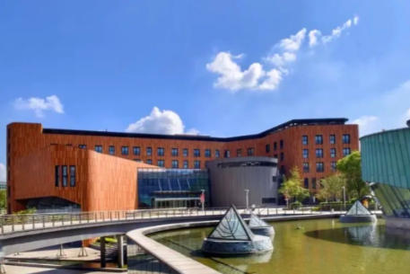 西交利物浦大学