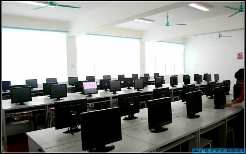 桂林山水职业学院