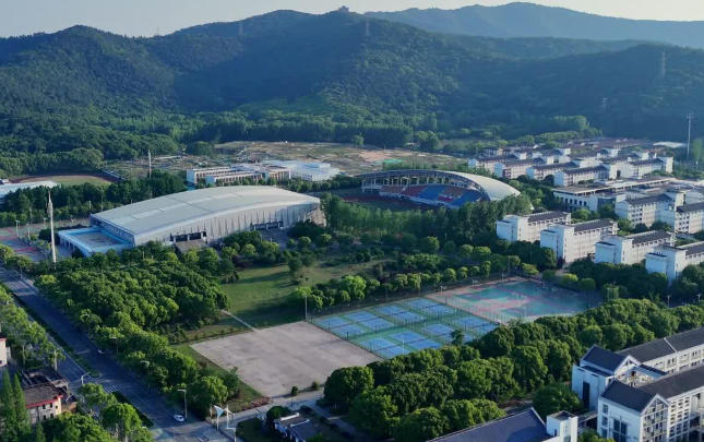 苏州科技大学