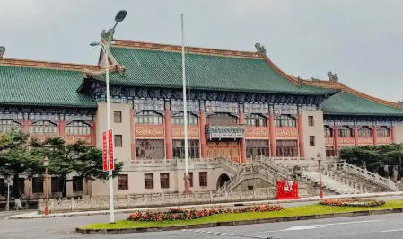 上海体育大学