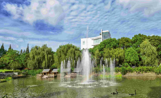 上海商学院