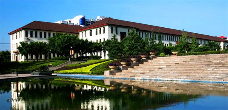 重庆医科大学
