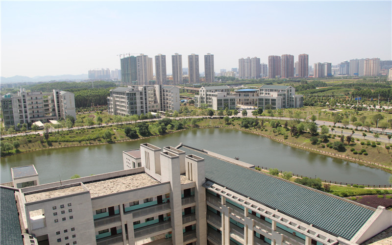 广西科技师范学院