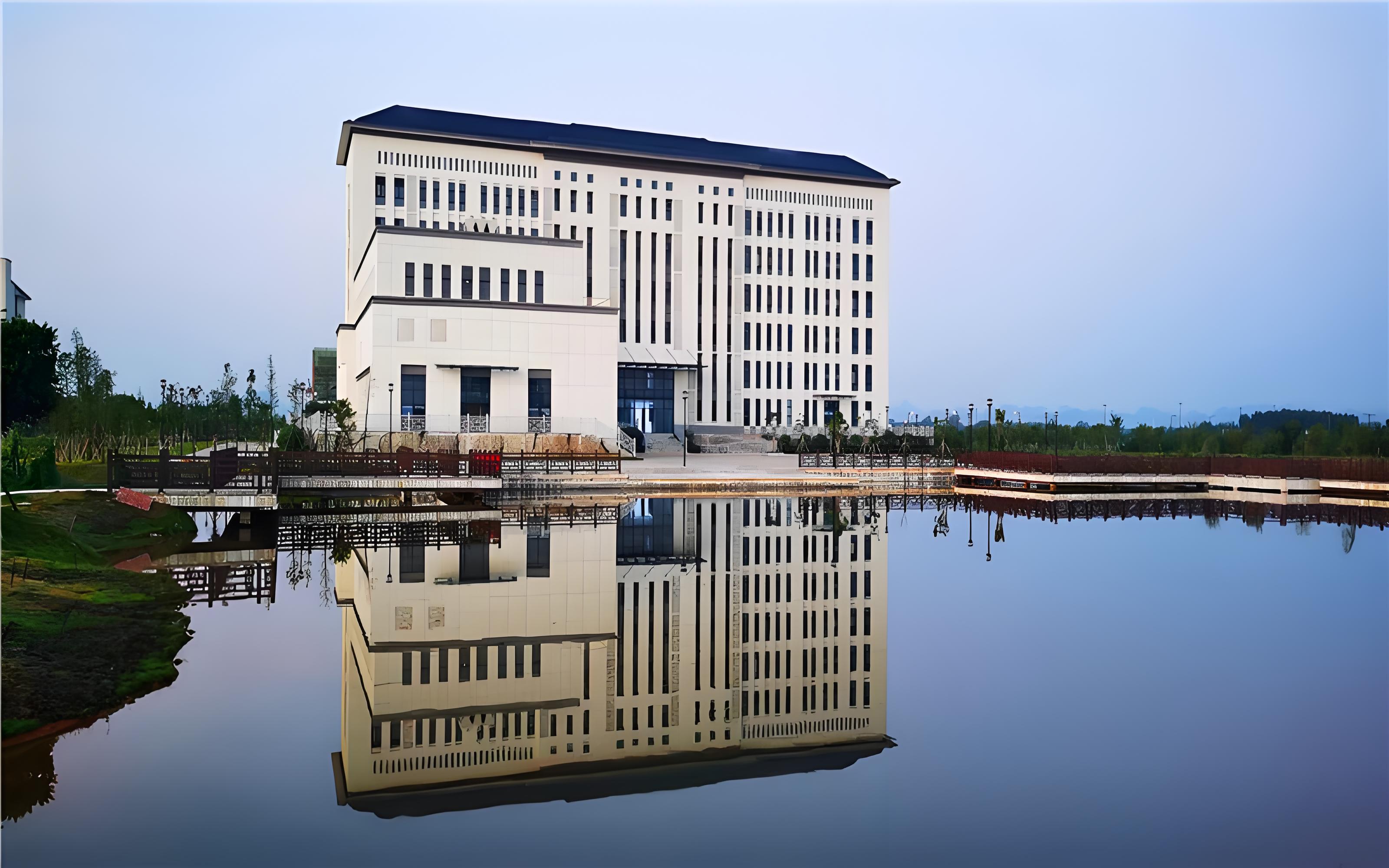 广西质量工程职业技术学院