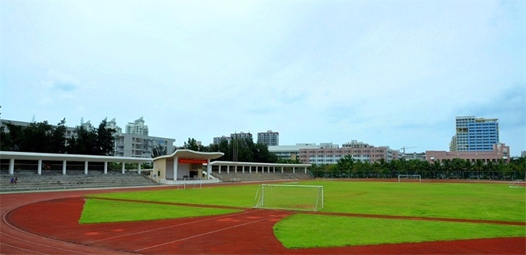 海南大学