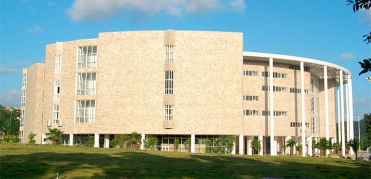 三亚学院