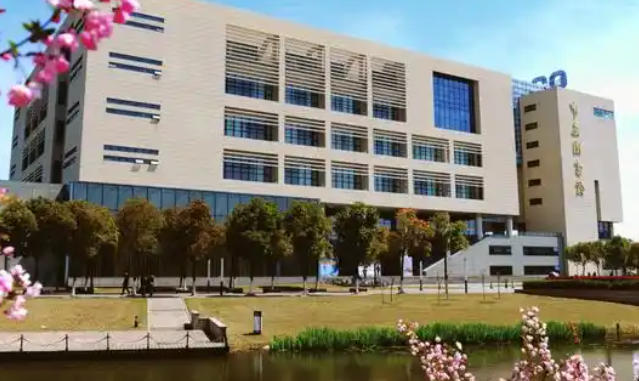 上海海事大学