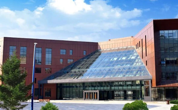 吉林建筑科技学院