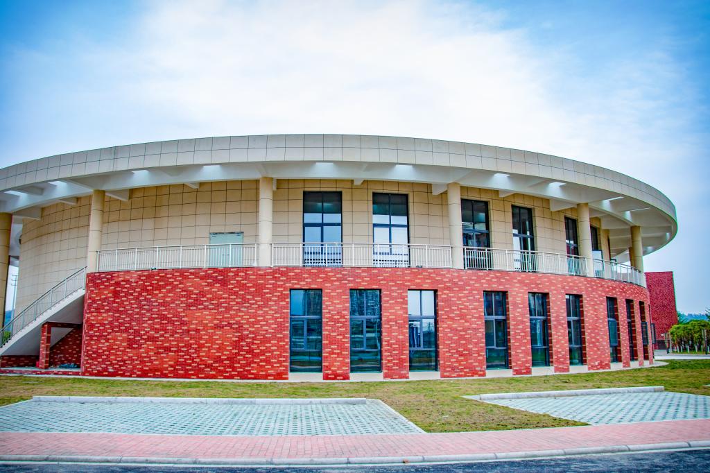 绵阳城市学院