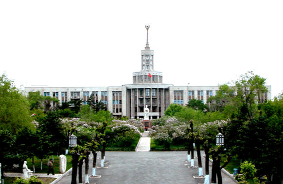 黑龙江中医药大学