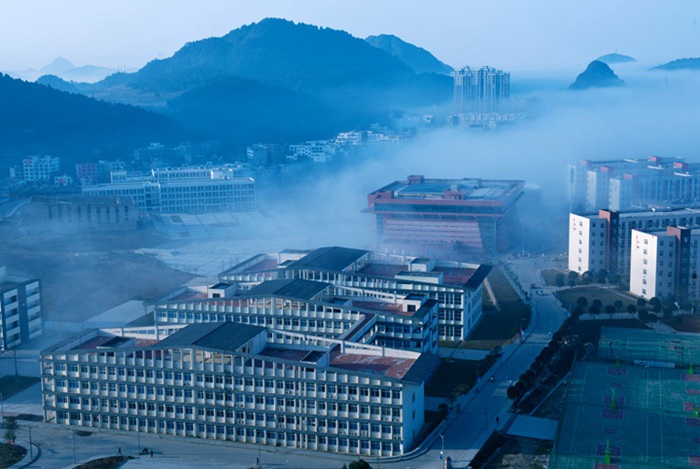 铜仁学院