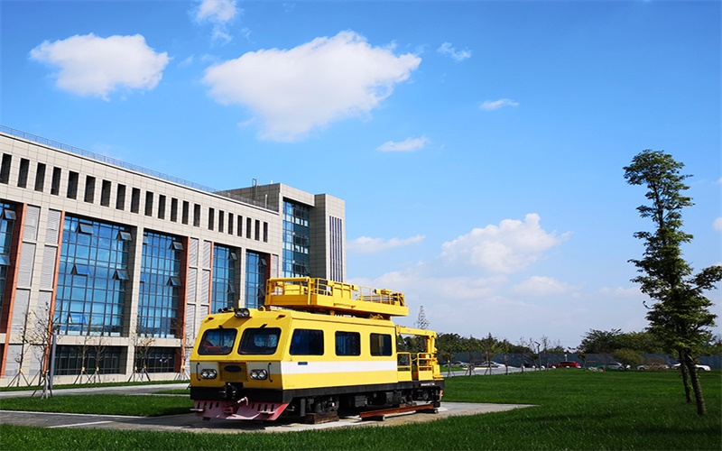 德阳城市轨道交通职业学院