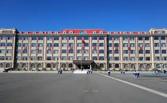 通化医药健康职业学院