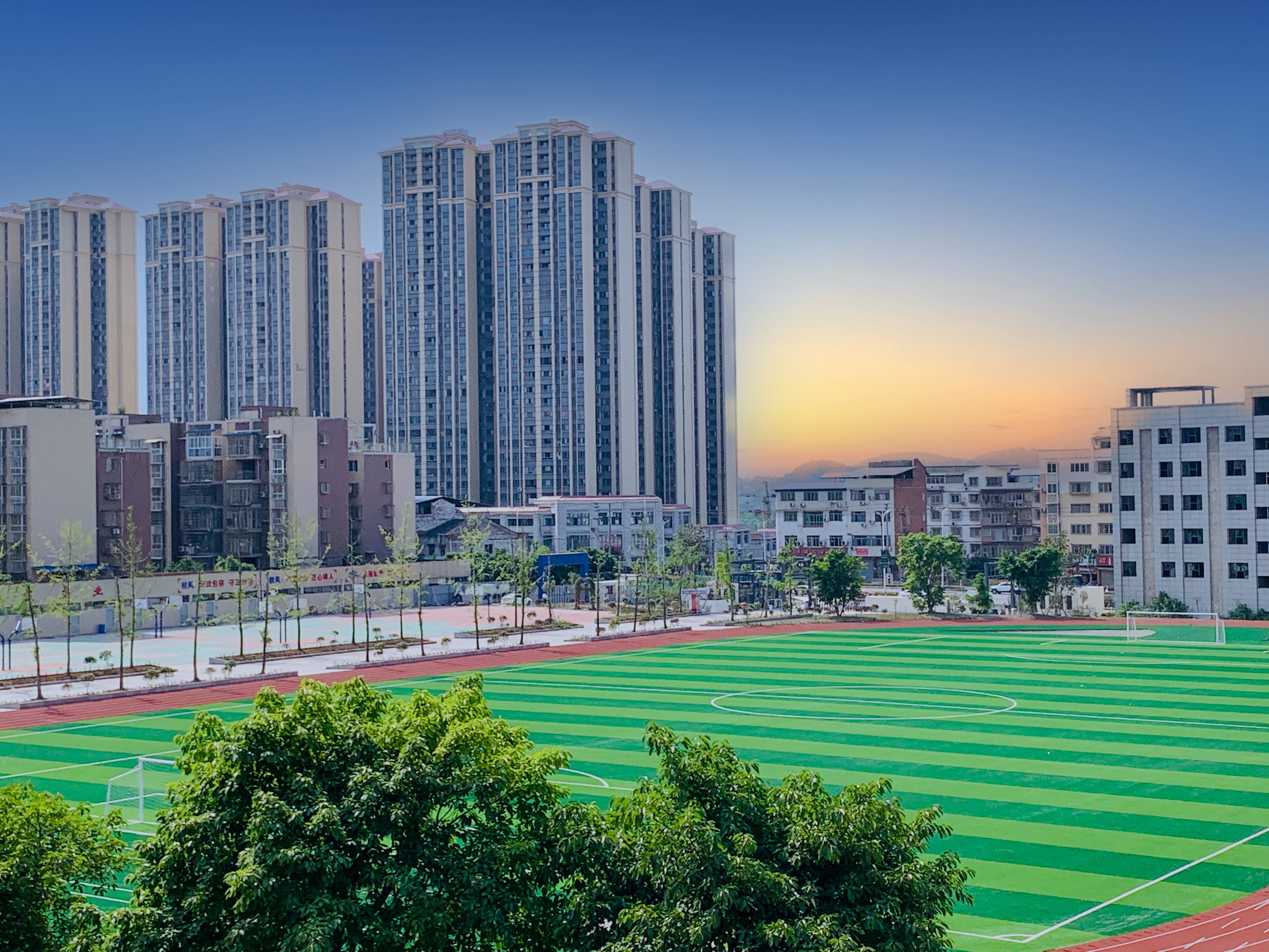 遂宁工程职业学院