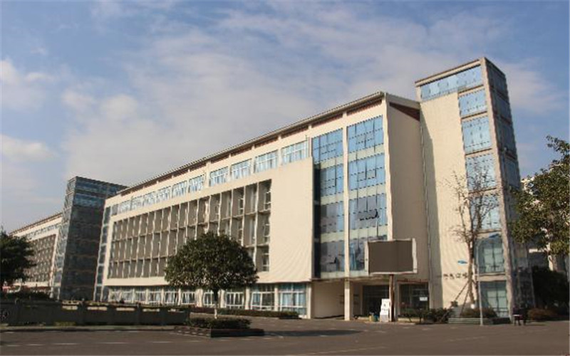 德阳科贸职业学院