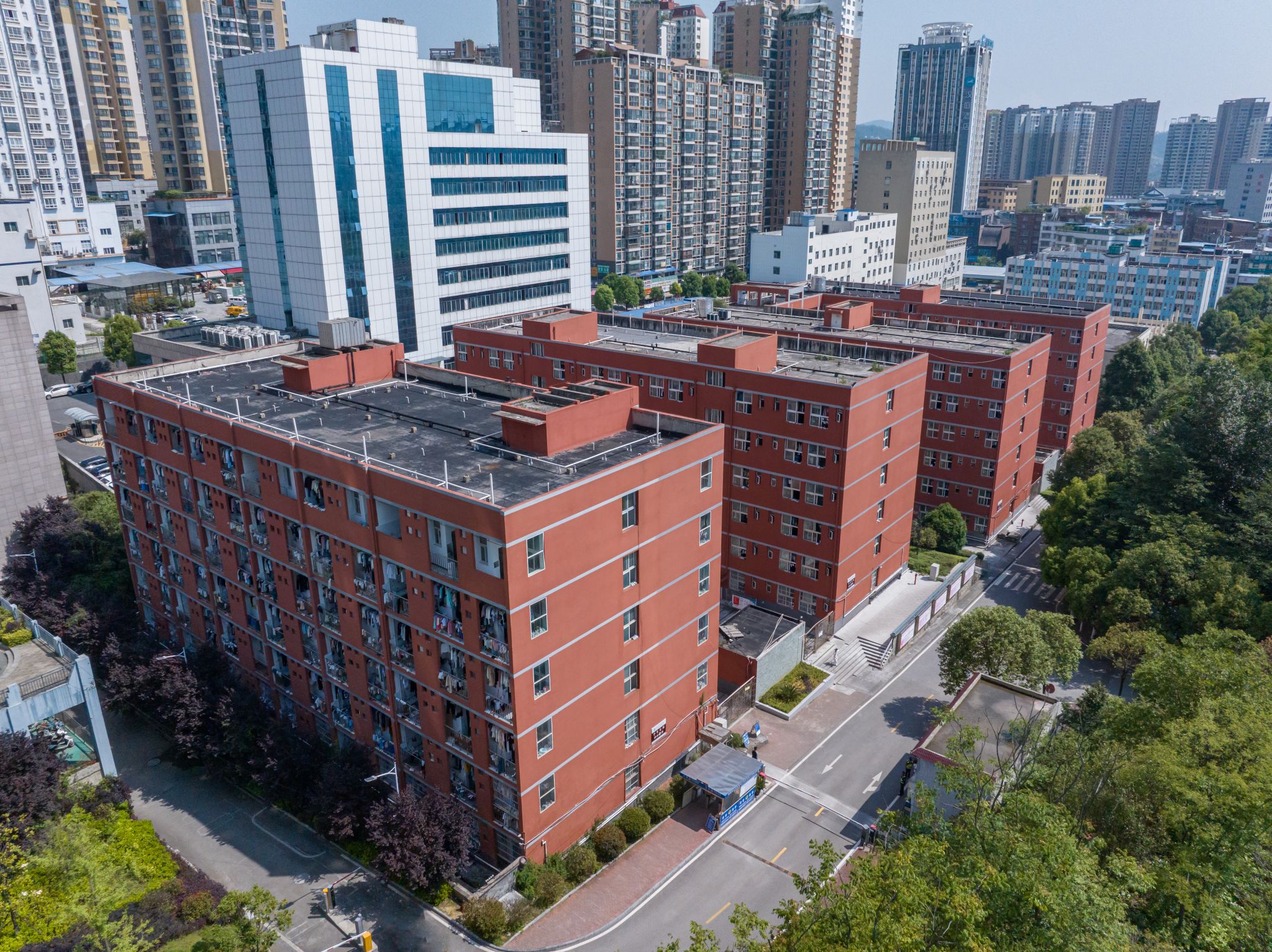 贵州工程应用技术学院