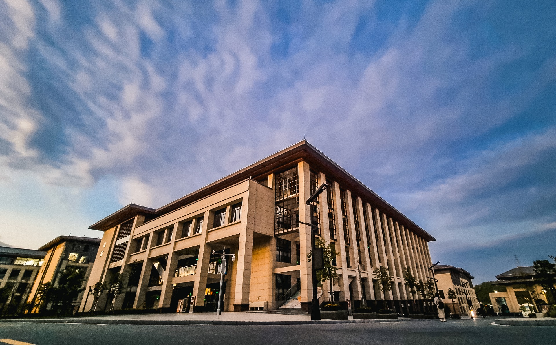 贵州中医药大学时珍学院