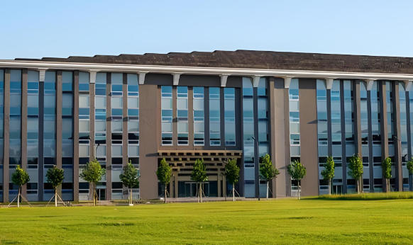 长春工业大学