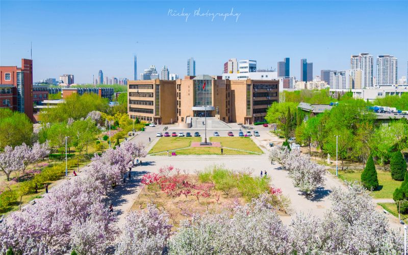 南开大学